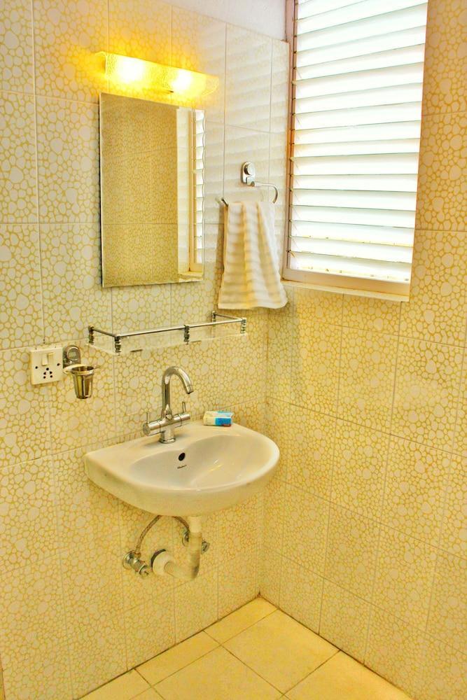 โฮเต็ล มิสติก บุดดา Bed & Breakfast กาฐมาณฑุ ภายนอก รูปภาพ