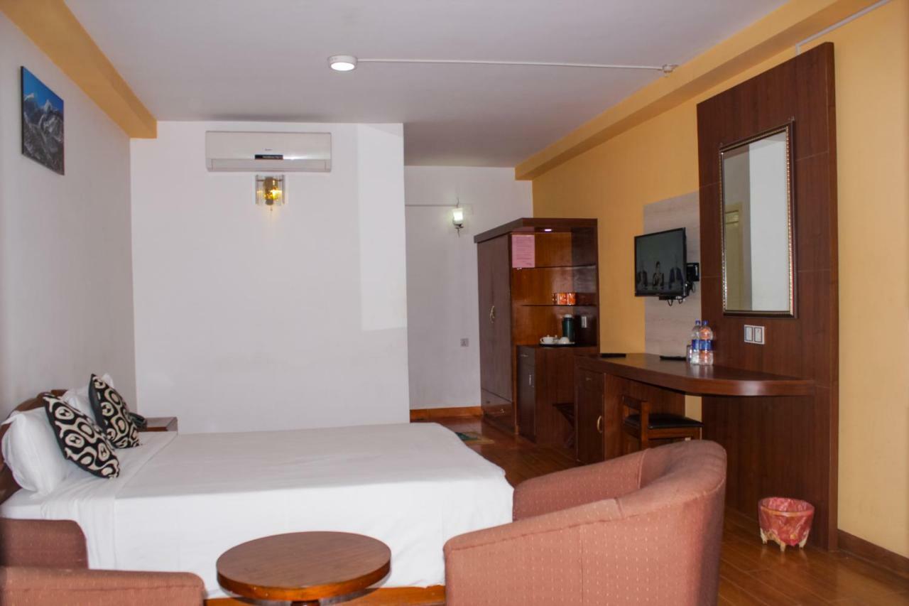 โฮเต็ล มิสติก บุดดา Bed & Breakfast กาฐมาณฑุ ภายนอก รูปภาพ